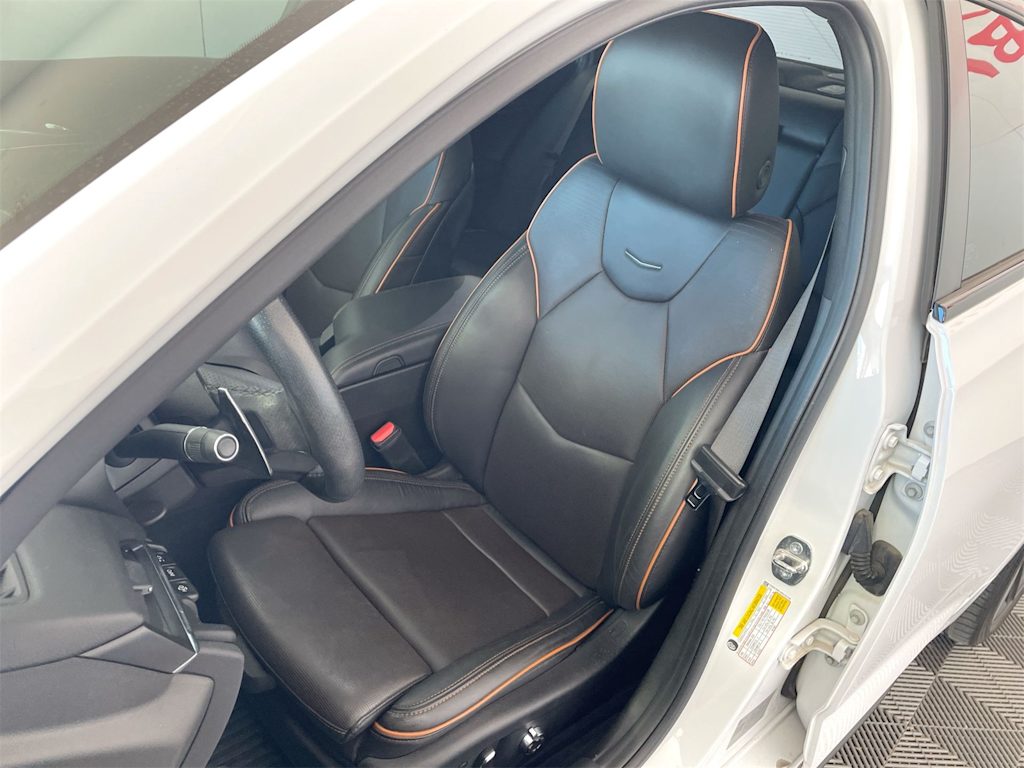 Thumbnail: 2024 Cadillac CT4 - 10