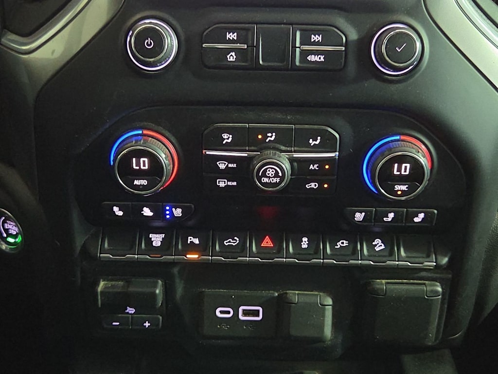 Thumbnail: 2020 Chevrolet Silverado 2500 - 29