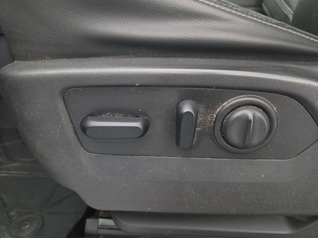 Thumbnail: 2020 Chevrolet Silverado 2500 - 23