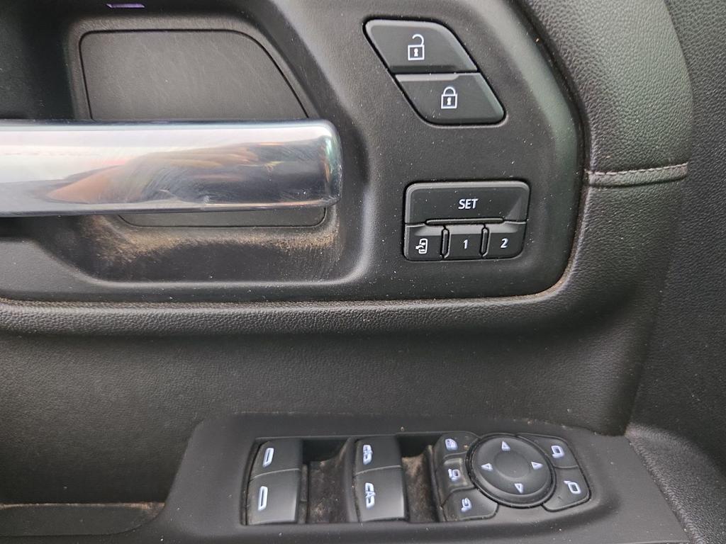 Thumbnail: 2020 Chevrolet Silverado 2500 - 24