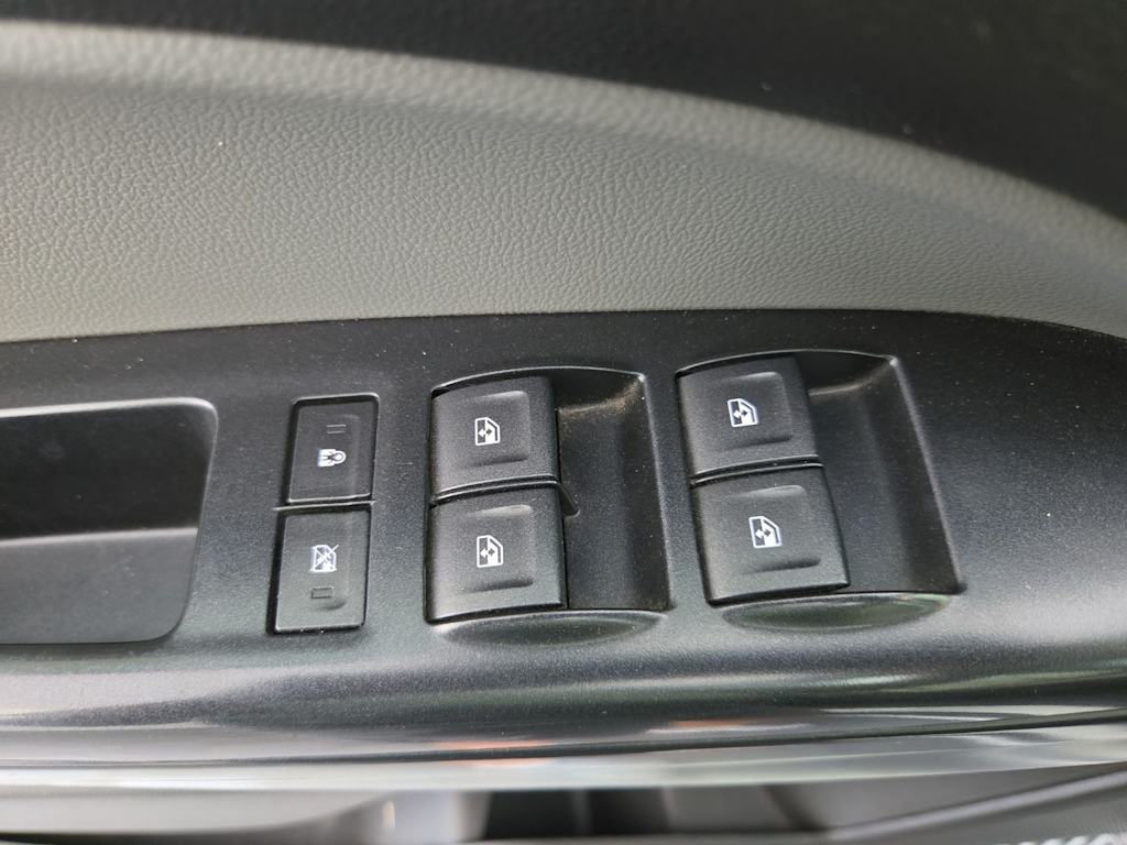 Thumbnail: 2019 Chevrolet Colorado - 19