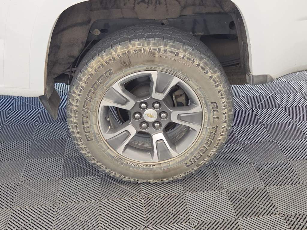 Thumbnail: 2019 Chevrolet Colorado - 7
