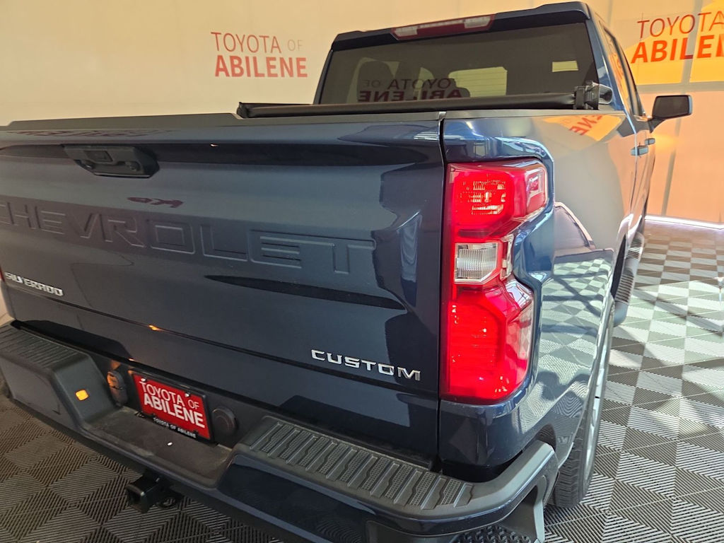 Thumbnail: 2022 Chevrolet Silverado 1500 - 19