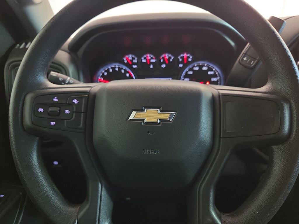 Thumbnail: 2022 Chevrolet Silverado 1500 - 23