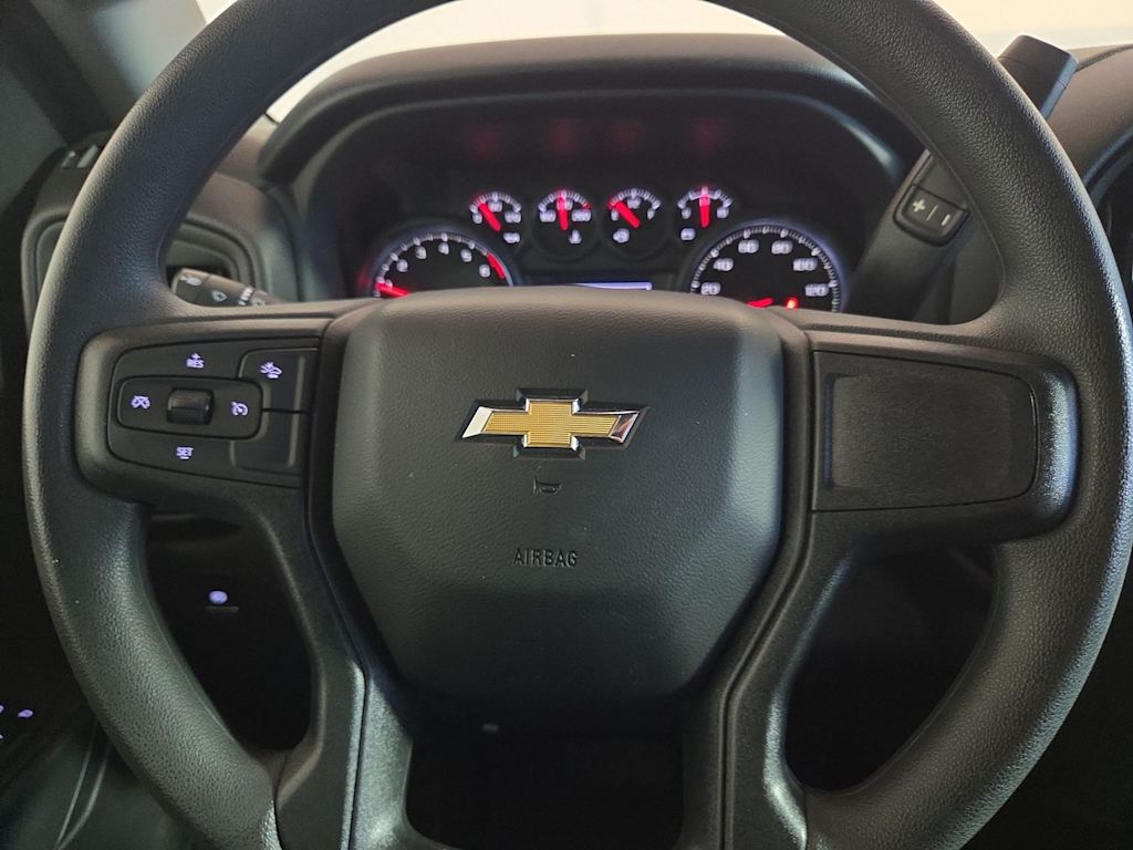 Thumbnail: 2025 Chevrolet Silverado 1500 - 24
