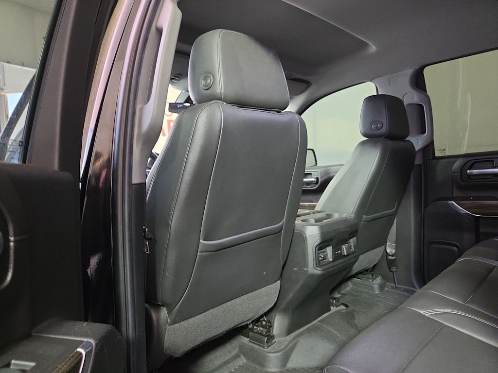 Thumbnail: 2020 Chevrolet Silverado 1500 - 12