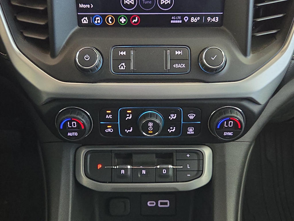 Thumbnail: 2022 GMC Acadia - 25