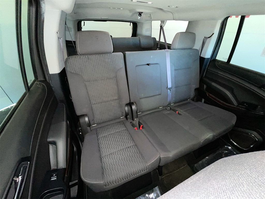 Thumbnail: 2017 GMC Yukon XL - 24