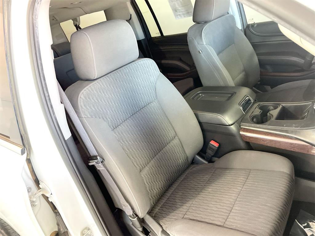 Thumbnail: 2017 GMC Yukon XL - 12