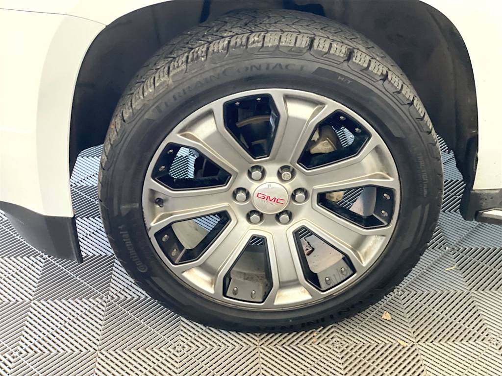 Thumbnail: 2017 GMC Yukon XL - 8