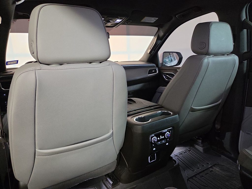 Thumbnail: 2024 GMC Yukon - 21