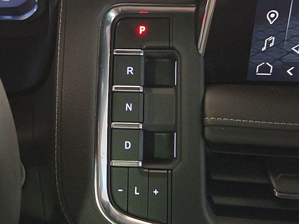 Thumbnail: 2024 GMC Yukon - 26