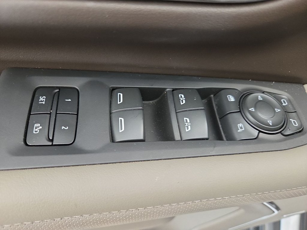 Thumbnail: 2024 GMC Yukon - 22