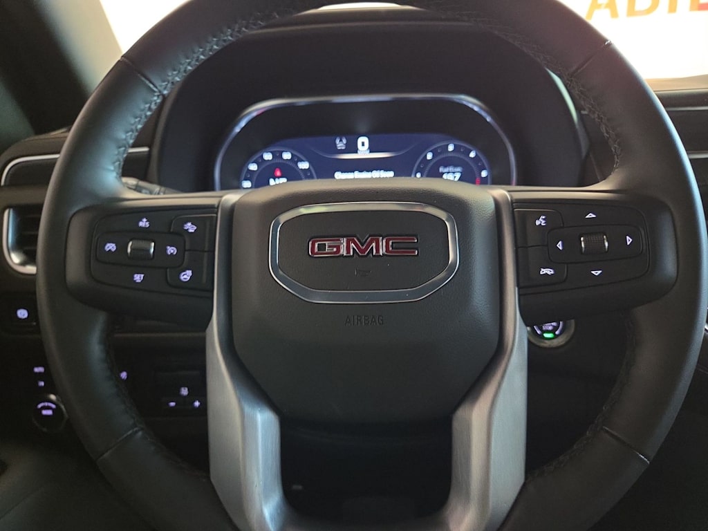 Thumbnail: 2024 GMC Yukon - 25