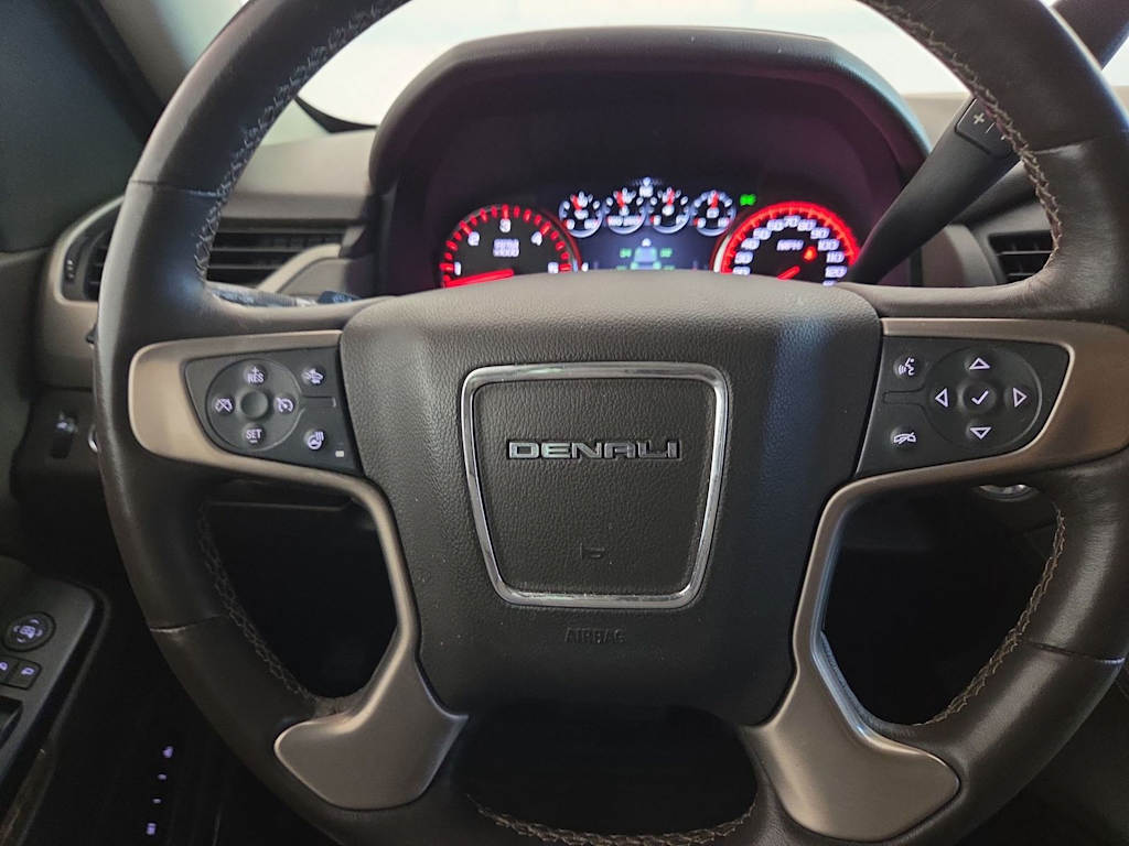 Thumbnail: 2015 GMC Yukon - 25