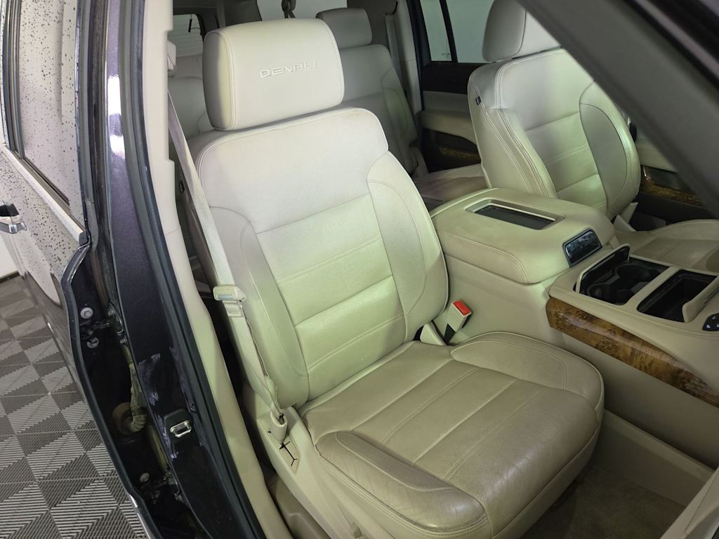 Thumbnail: 2015 GMC Yukon XL - 11