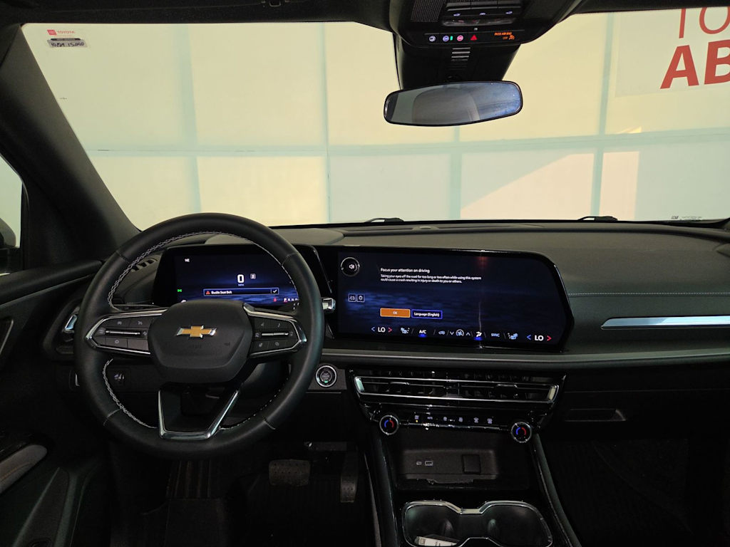 Thumbnail: 2025 Chevrolet Traverse - 2