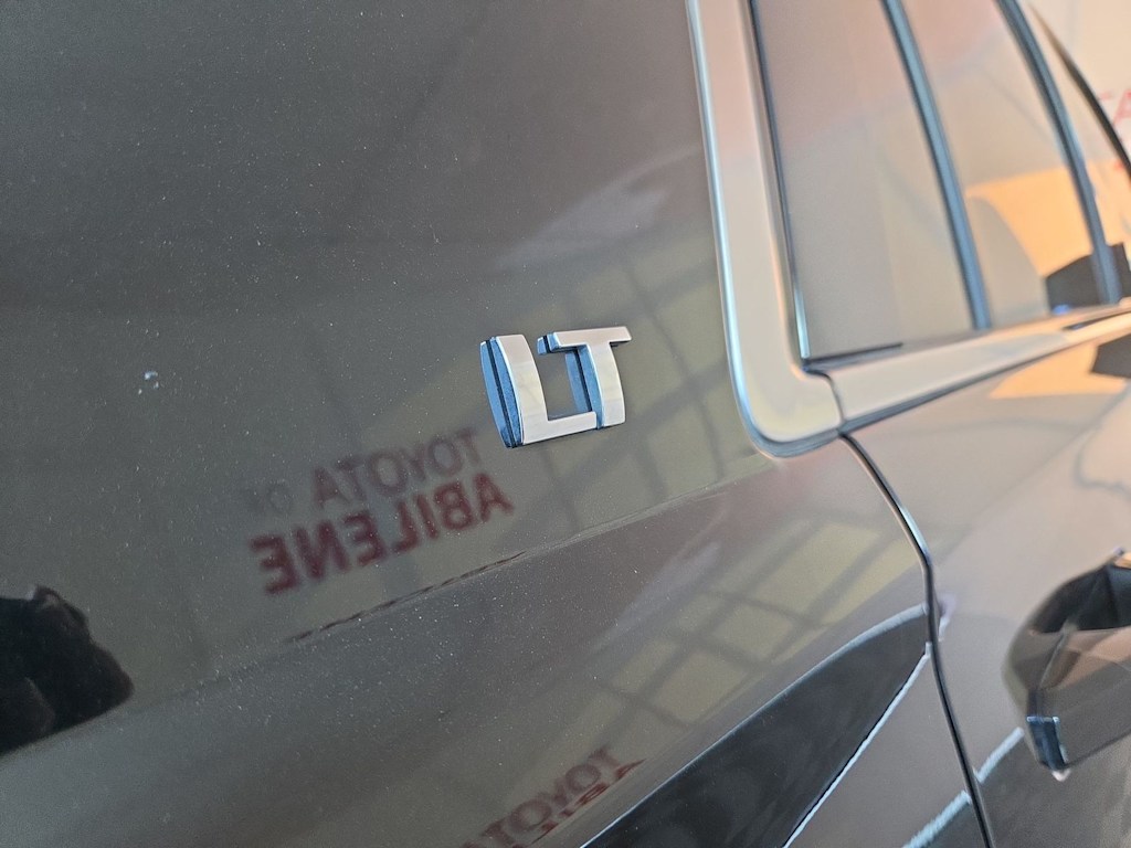 Thumbnail: 2020 Chevrolet Tahoe - 7