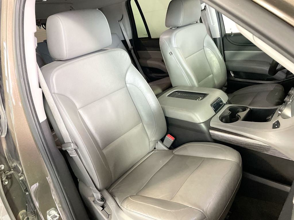 Thumbnail: 2016 Chevrolet Tahoe - 22