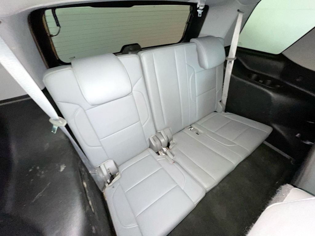 Thumbnail: 2016 Chevrolet Tahoe - 24