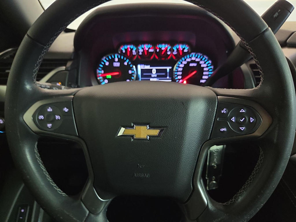 Thumbnail: 2019 Chevrolet Tahoe - 24