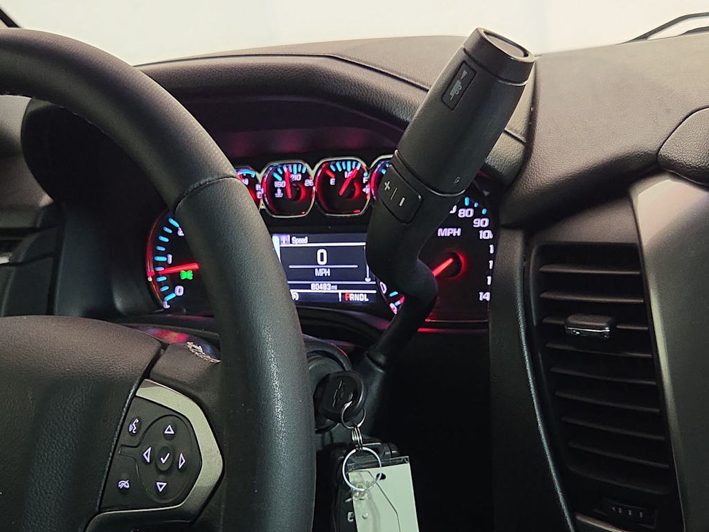 Thumbnail: 2019 Chevrolet Tahoe - 8