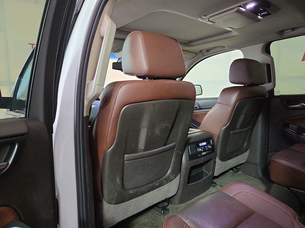 Thumbnail: 2016 Chevrolet Tahoe - 13