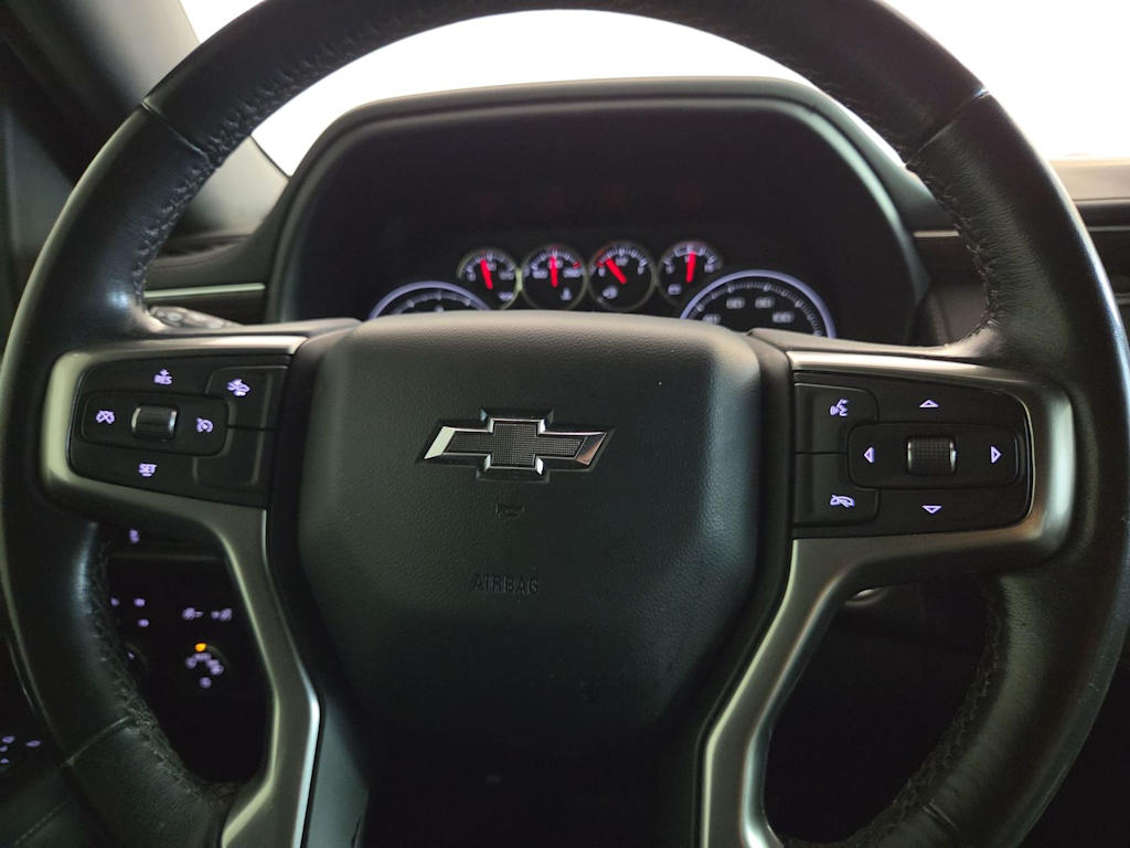 Thumbnail: 2021 Chevrolet Suburban - 24