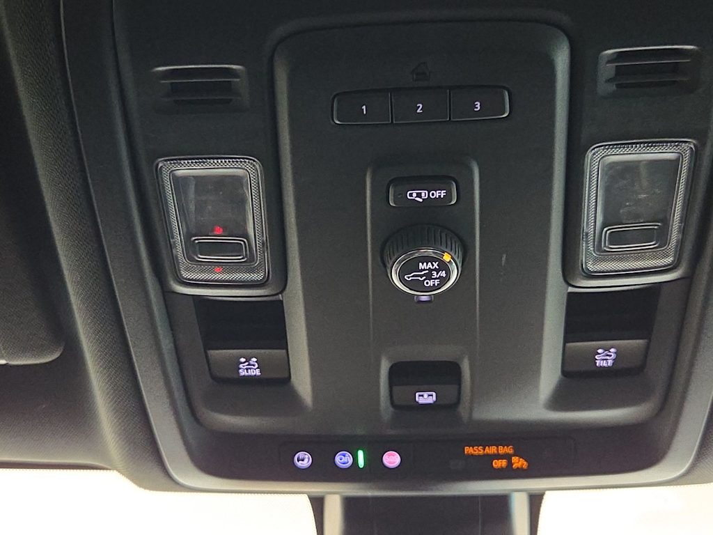 Thumbnail: 2021 Chevrolet Tahoe - 29