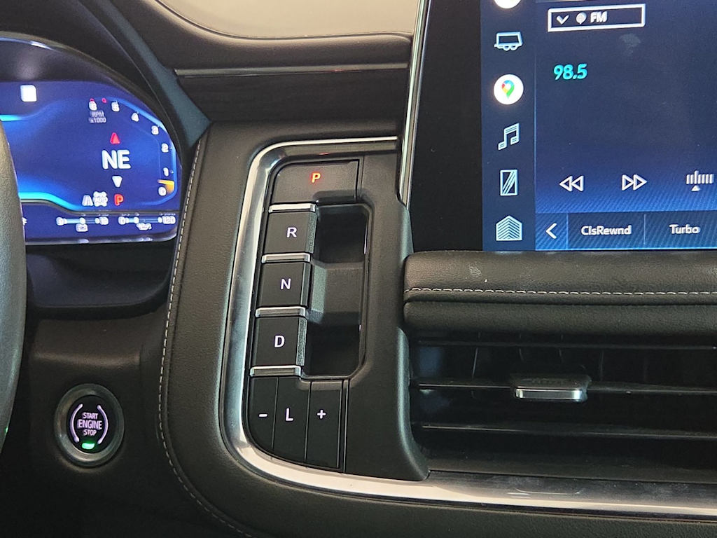 Thumbnail: 2022 Chevrolet Tahoe - 14