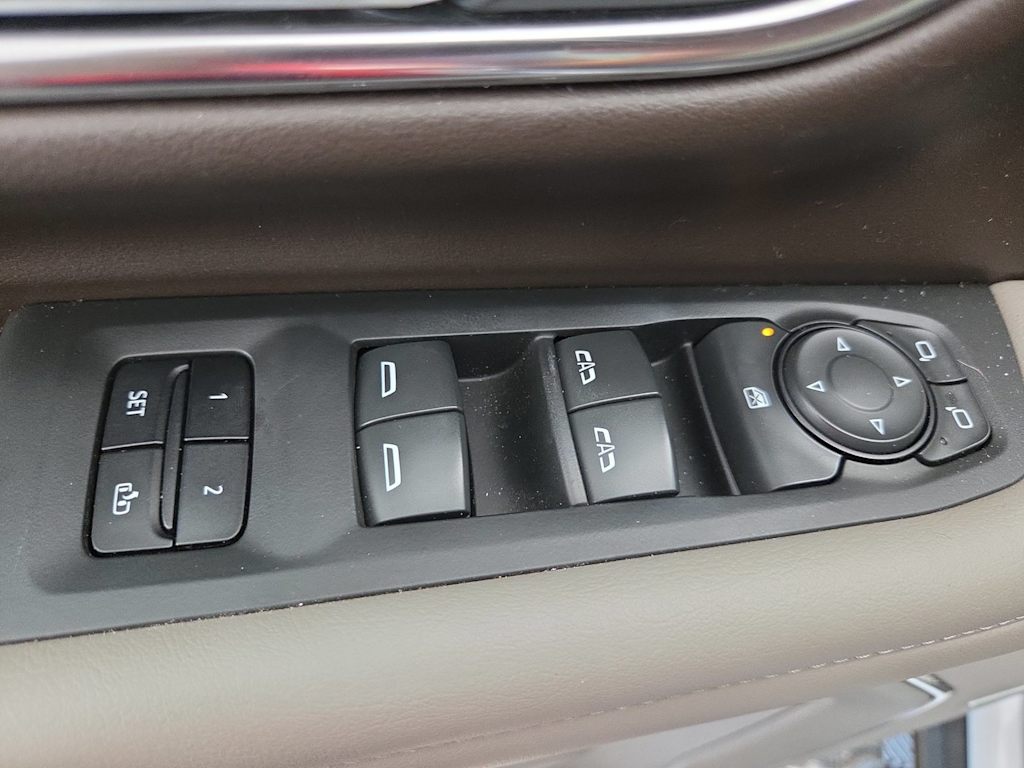 Thumbnail: 2022 Chevrolet Tahoe - 22