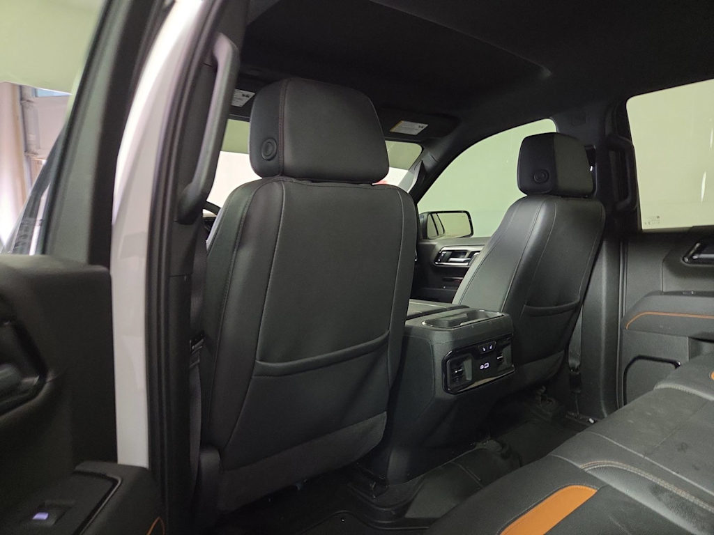 Thumbnail: 2025 GMC Sierra 1500 - 12