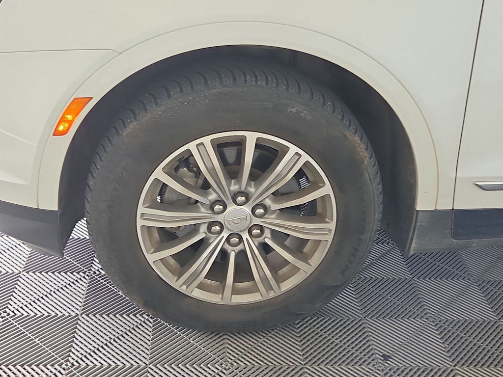 Thumbnail: 2019 Cadillac XT5 - 7