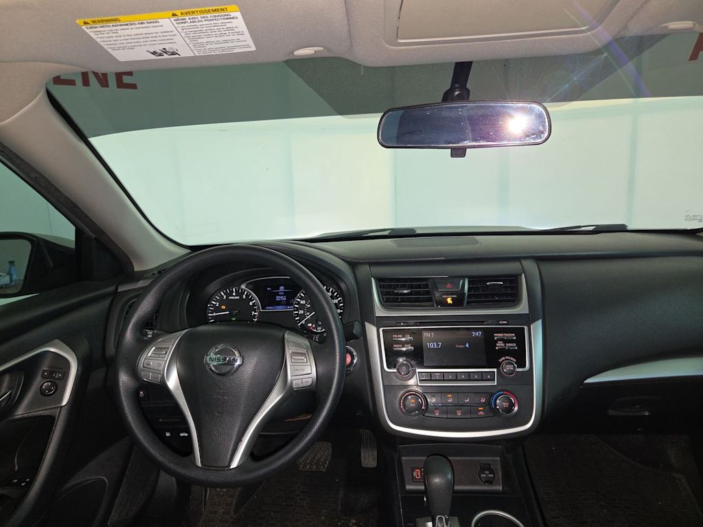 Thumbnail: 2017 Nissan Altima - 2