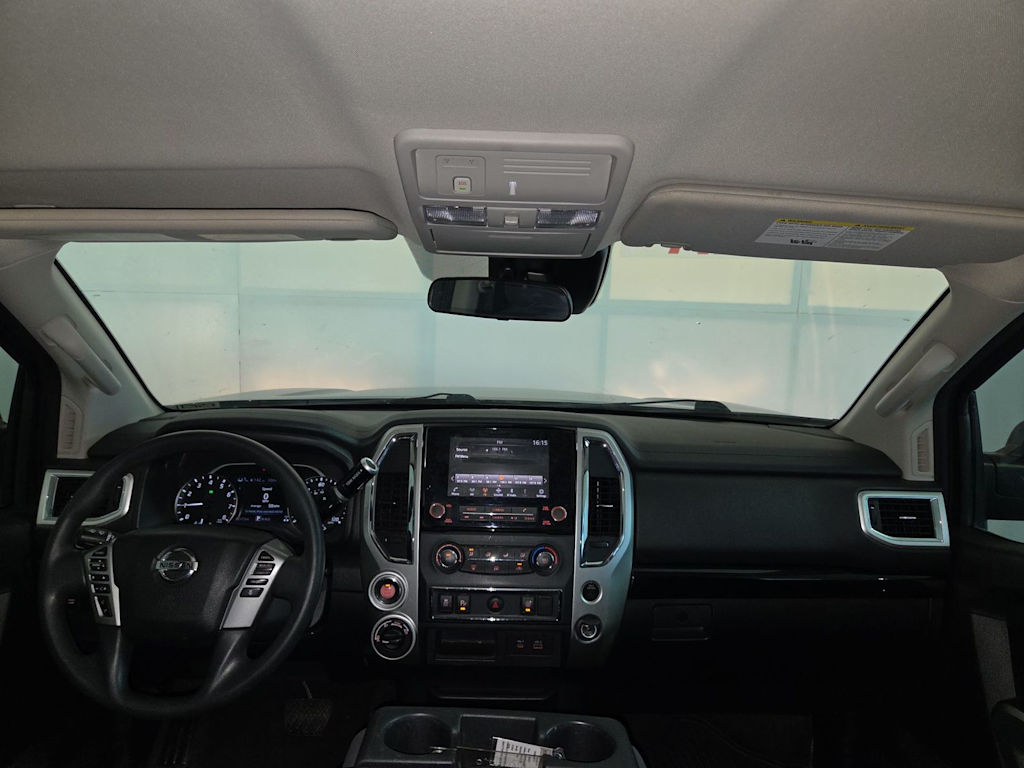 Thumbnail: 2021 Nissan Titan - 8