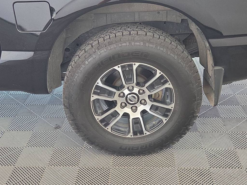Thumbnail: 2021 Nissan Titan - 7