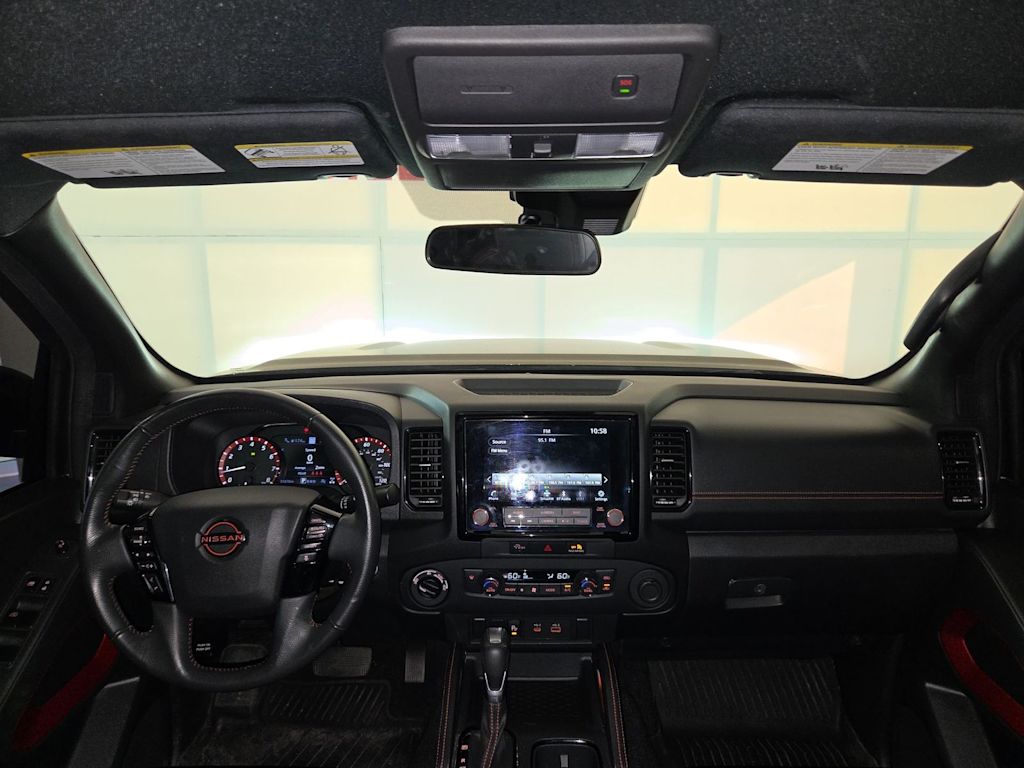 Thumbnail: 2024 Nissan Frontier - 9