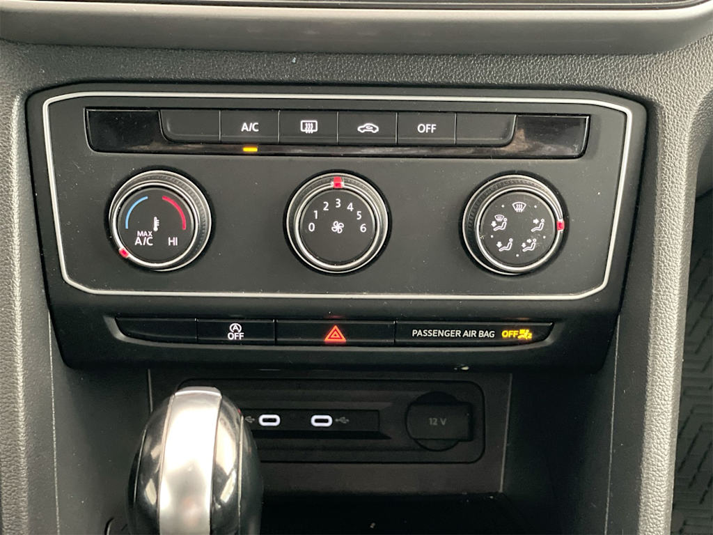 Thumbnail: 2020 Volkswagen Atlas - 25