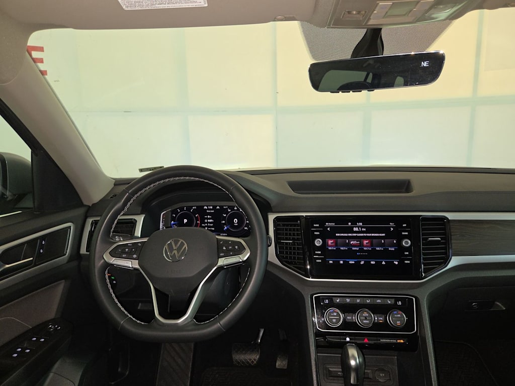 Thumbnail: 2022 Volkswagen Atlas - 2