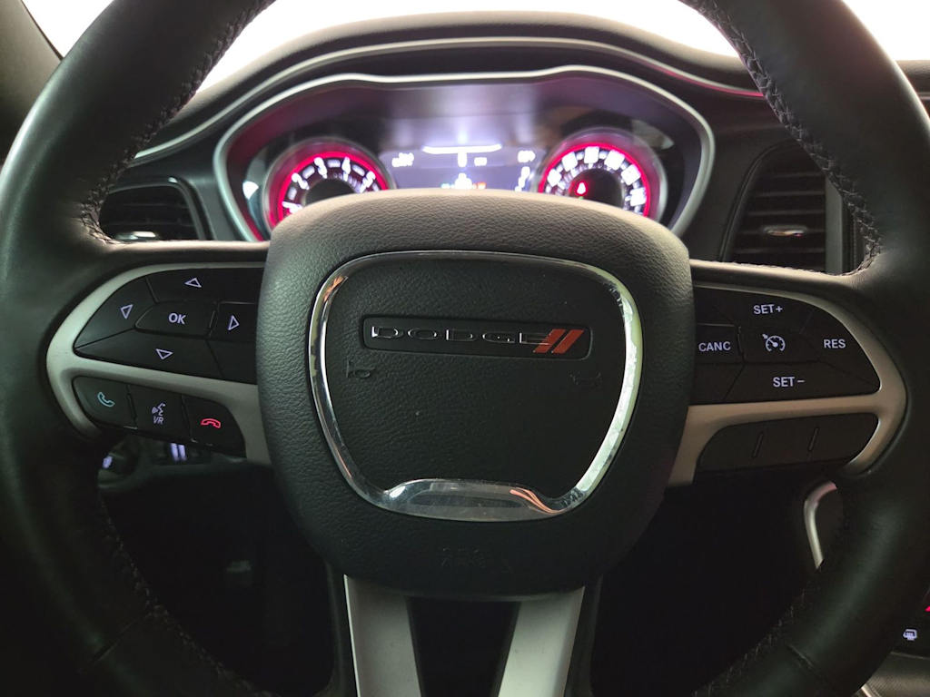 Thumbnail: 2015 Dodge Challenger - 22
