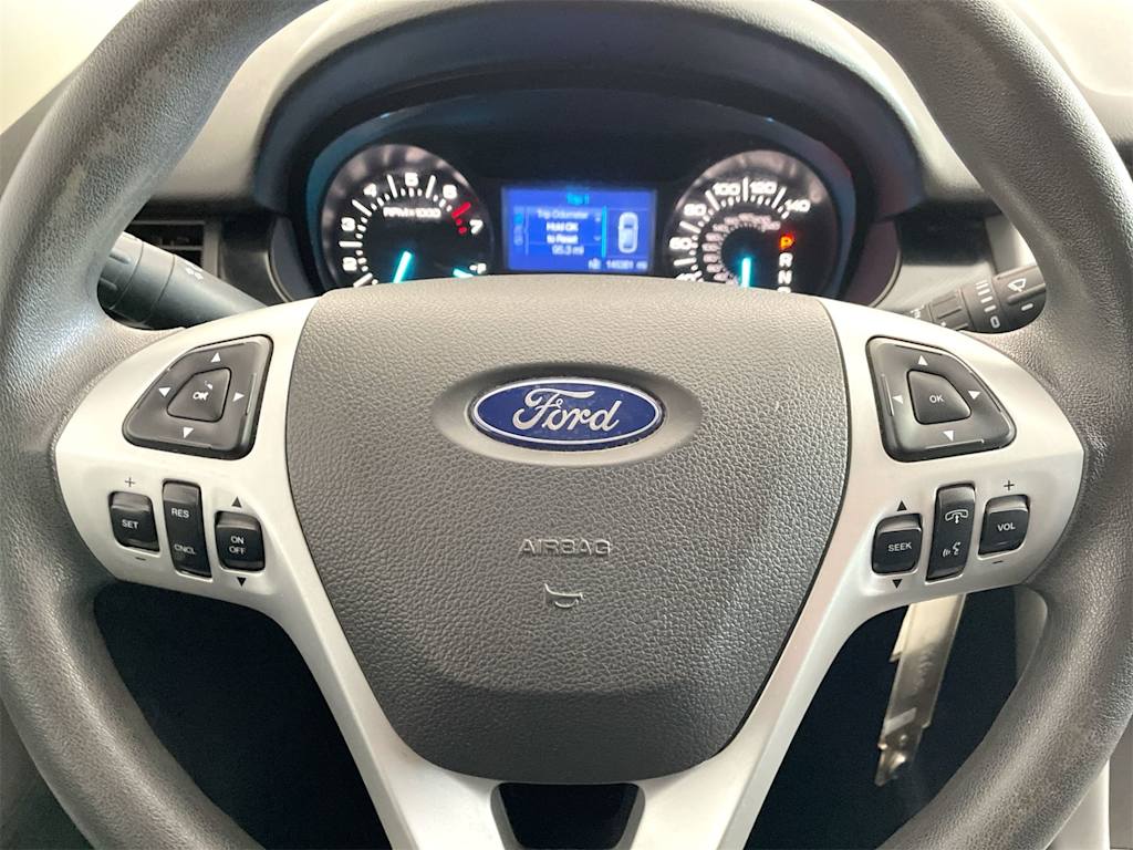 Thumbnail: 2013 Ford Edge - 22
