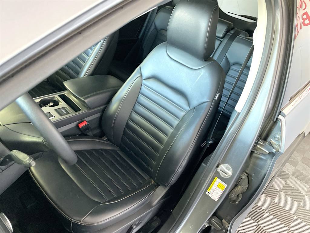 Thumbnail: 2022 Ford Edge - 9