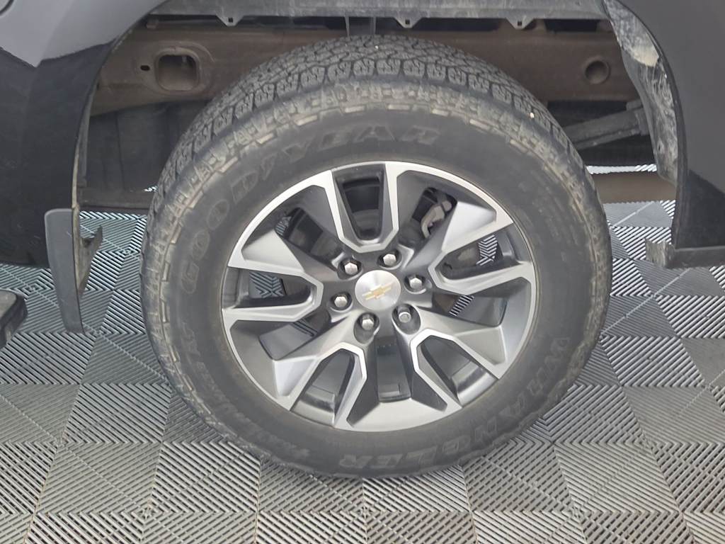 Thumbnail: 2023 Chevrolet Silverado 1500 - 7