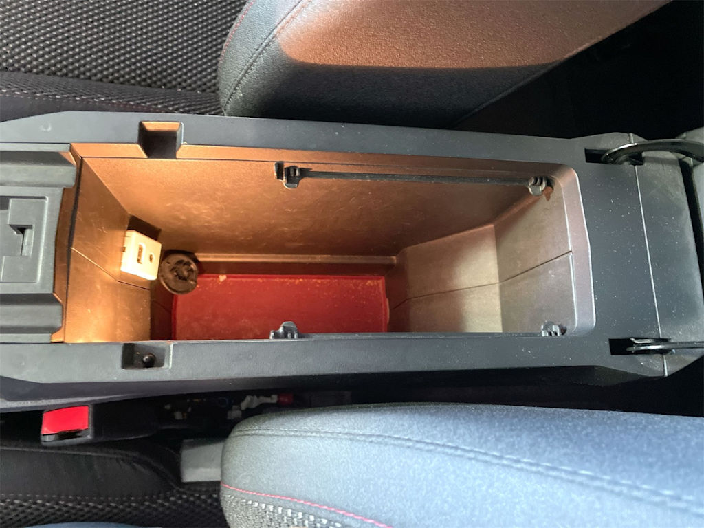 Thumbnail: 2016 Chevrolet Equinox - 28