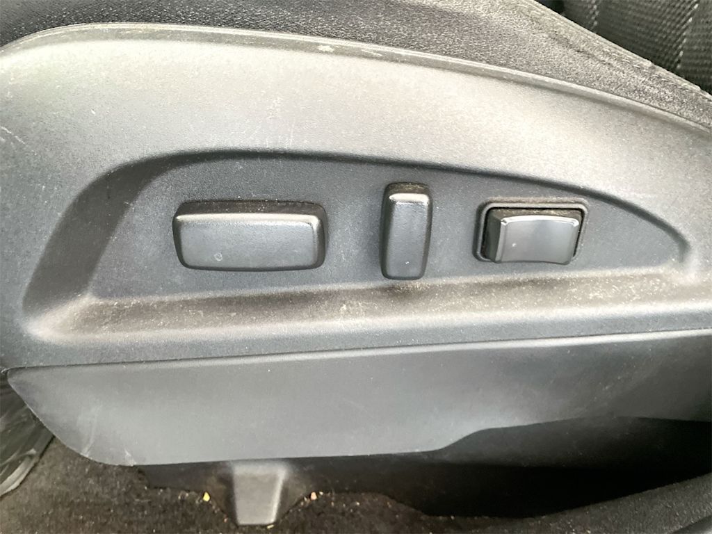 Thumbnail: 2016 Chevrolet Equinox - 22