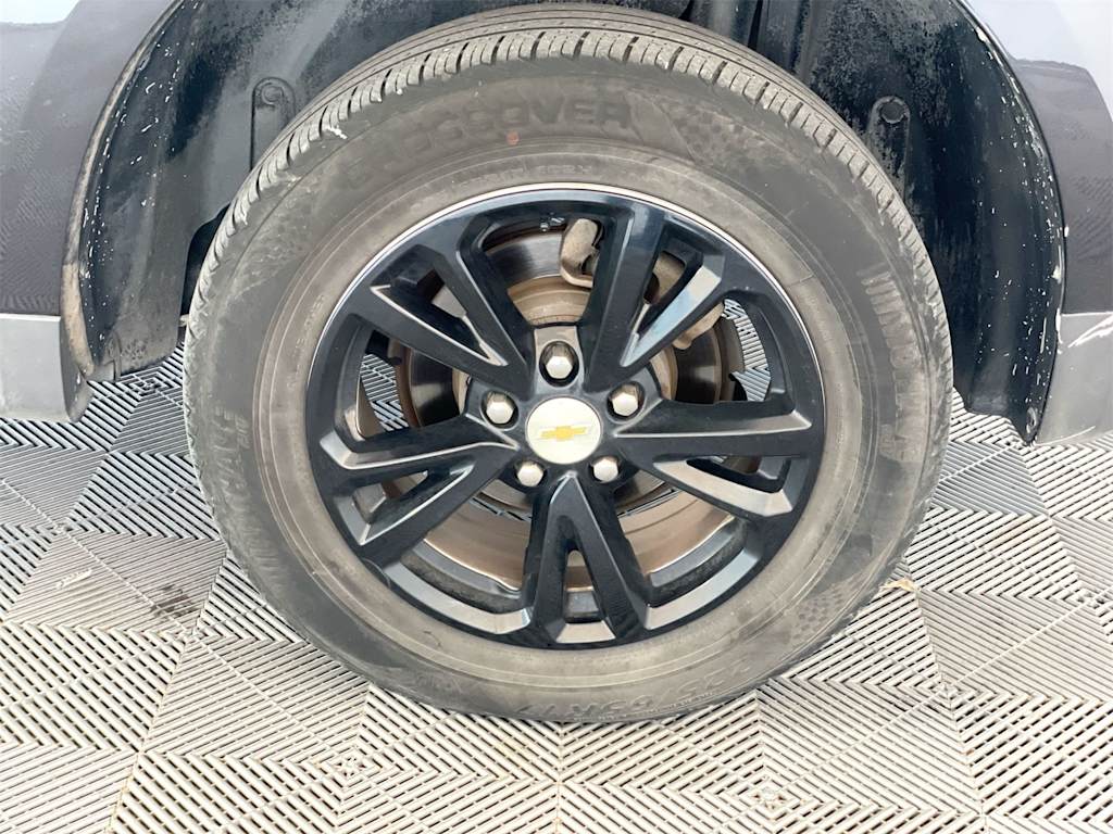 Thumbnail: 2016 Chevrolet Equinox - 8