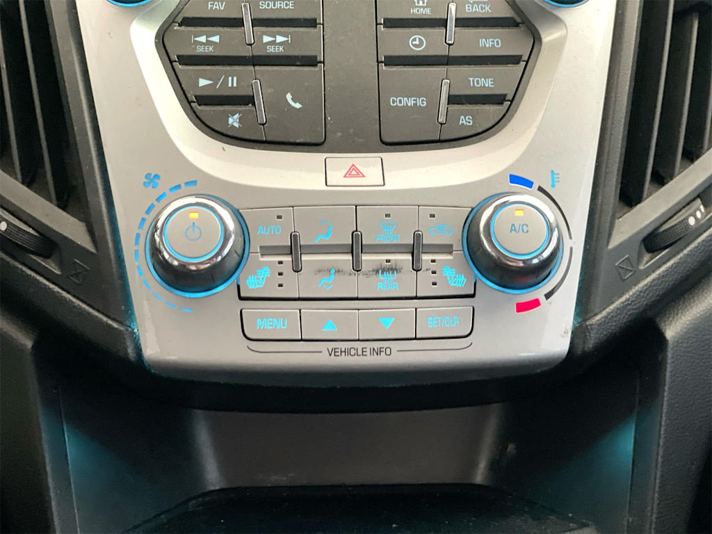 Thumbnail: 2016 Chevrolet Equinox - 27