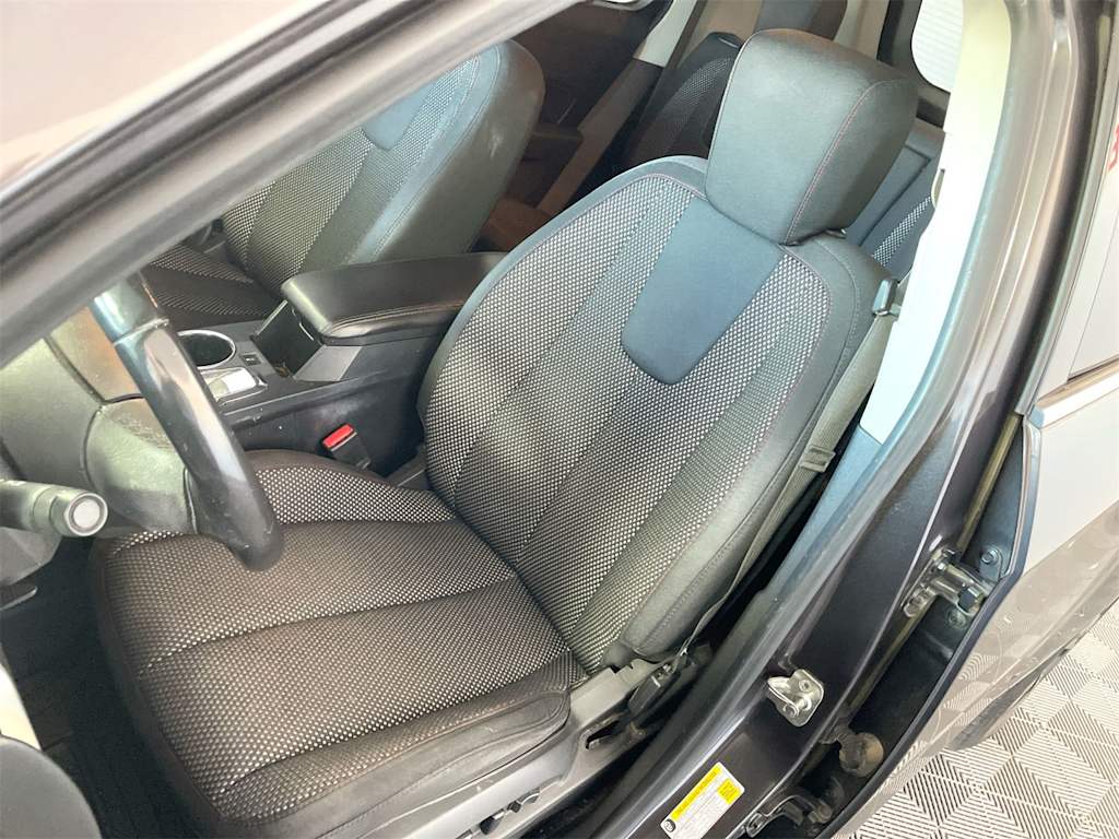 Thumbnail: 2016 Chevrolet Equinox - 11