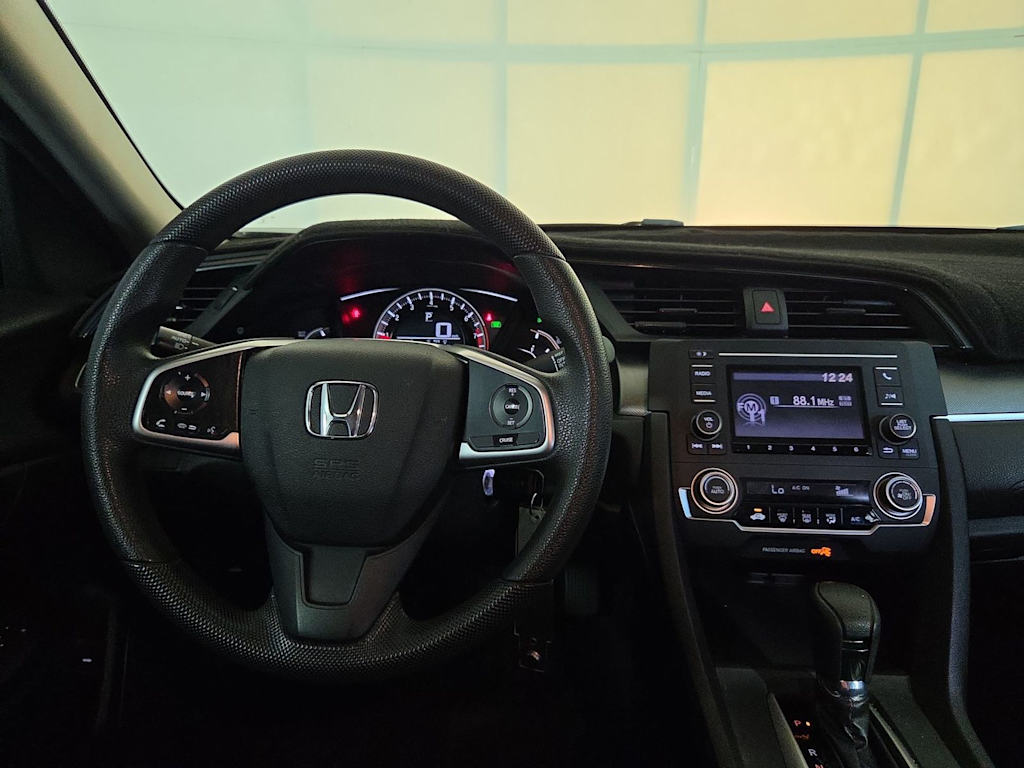 Thumbnail: 2016 Honda Civic - 2