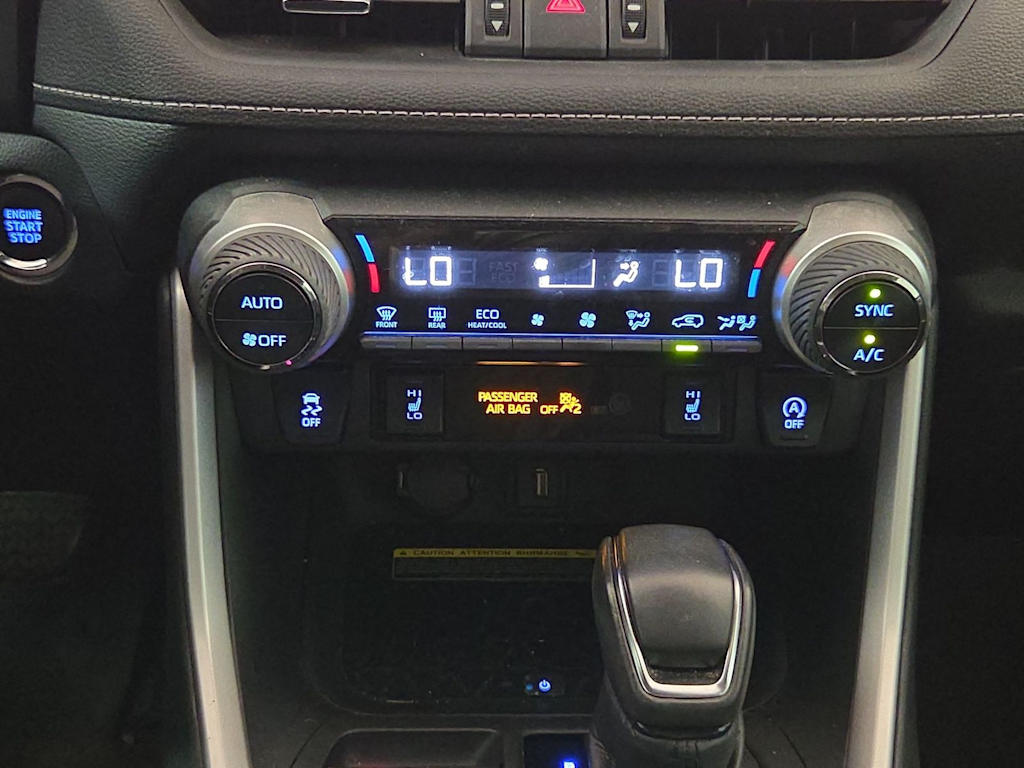 Thumbnail: 2021 Toyota RAV4 - 27